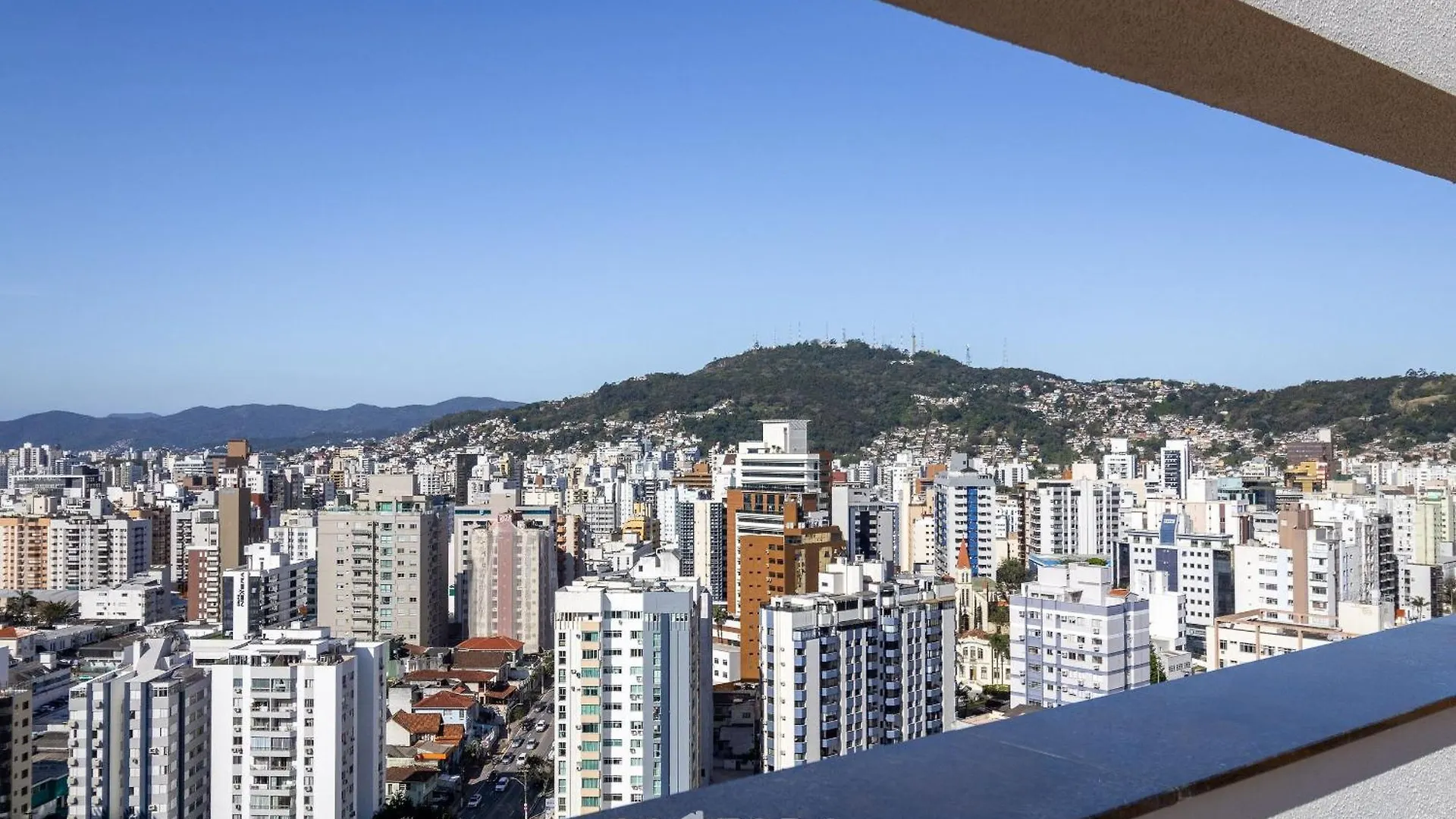 Tvt - Estudios De Luxo No Centro De Florianópolis 0*,