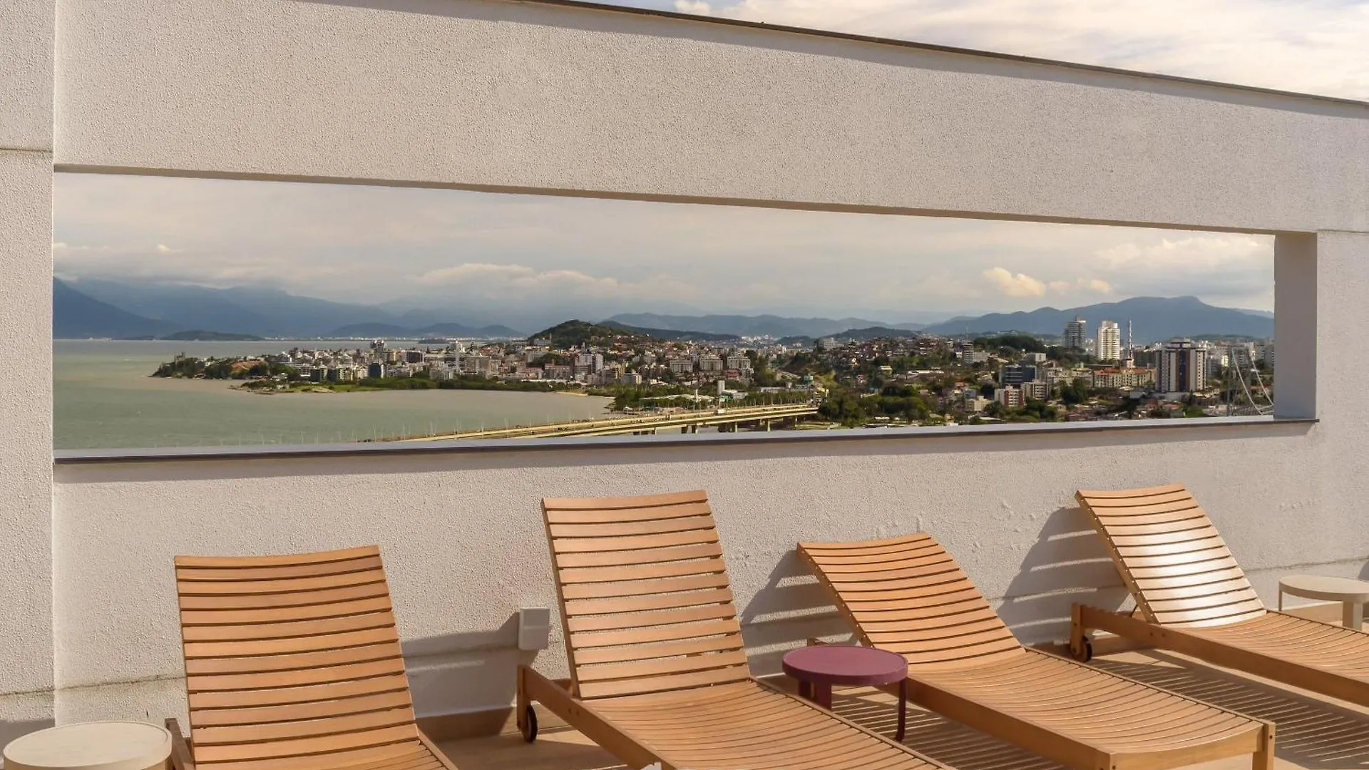 Apartamento Tvt - Estudios De Luxo No Centro De Florianópolis